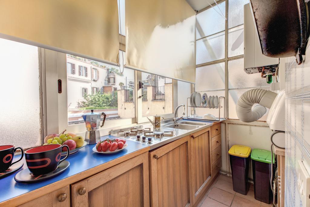 Frangipane Apartment Roma Rom bilde