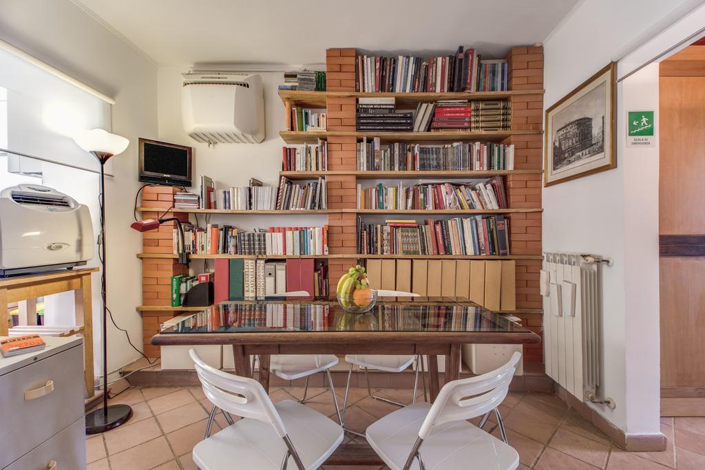 Frangipane Apartment Roma Rom bilde